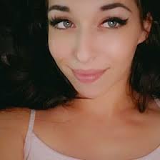 Janelle Childers's Instagram, Twitter & Facebook