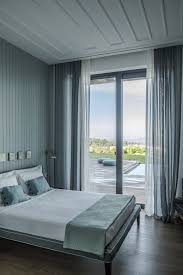 Bedroom decorating ideas grey walls via. Combining Two Toned Colors To Your Kitchen Cobbshops Com