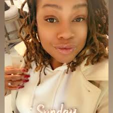 The BEST way to make banana pudding! 🍌 Layers of shortbread cookies,  creamy pudding, and sliced bananas. https://fakeginger.com/banana-pudding/