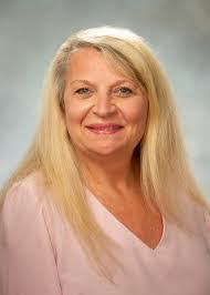 Lara Reece's Instagram, Twitter & Facebook