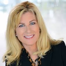 Heidi Becker's Instagram, Twitter & Facebook