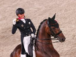 Matthias bouten and meggle's boston. M8lc2ddpcnsfrm