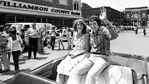 The kentucky native won three nascar championships and compiled an incredible 84 victories by the time he retired in 2000. Nascar S Darrell Waltrip Retiring From Fox Broadcasting Booth
