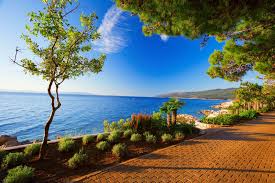 Suchst du nach einem unbelebteren strand, kannst du einen tagesausflug zu der kleinen insel lokrum 630 m vor der küste von dubrovnik unternehmen. Villa Mit Pool In Dubrovnik Ferienhaus Dalmatien Mieten