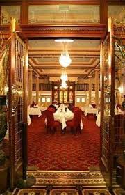 Leading Into The Grand Dining Room Blue Mountains Australia The Blue Mountains Gardens Of Stone
