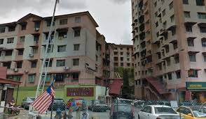 Apart from the forest reserve, the apartment is adjacent to other neighbourhoods such as idaman apartment, park avenue. Unfurnished Low Cost Flat For Rent At Pangsapuri Lestari Damansara Damai Land