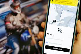 Ministério Público do Trabalho pede R$ 321 milhões da Uber por taxa para motoristas