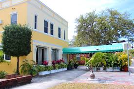 Book hotels and other accommodations near gulf beaches historical museum, salvador dali museum, and museum of. The Inn On Third St Petersburg Updated 2021 Prices