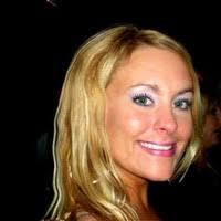 Ashley Hedlund's Instagram, Twitter & Facebook