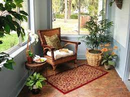 Sunrooms Or Solariums Are A Great Way To Make Use Of The Natural Light Available In A Warm Comfortable Pa Small Sunroom Sunroom Furniture Sunroom Decorating