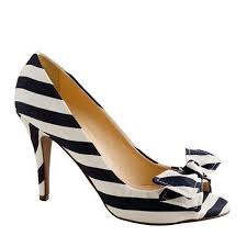 Black And White Striped Heels Black And White Striped Heels With A Bow Love Blackandwhiteshoes Heels Shoeswithbows Striped Shoes Pumps Peep Toe Pumps