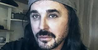 Partecipante alla 2^ guerra mondiale. Scialpi Rivelazione Choc Vivo In Poverta Farei Anche Il Cameriere Foto E Video Oggi