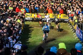 Voormalig wereldkampioen adrie van der poel leert rotterdammers veldrijden. Corona Dwingt Gp Adrie Van Der Poel Op De Knieen Organiseren Van De Cross Is Een Onmogelijke Missie Geworden Wielrennen Bndestem Nl