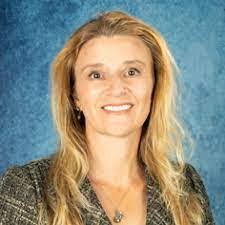 Danielle Schindler's Instagram, Twitter & Facebook