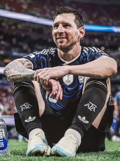 Me acuerdo ese famoso video del relator inglés diciendo que era la última posibilidad de que Lionel Messi gane un Mundial después del 4-3 de Francia sobre Argentina en Rusia 2018. 4
