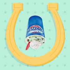 The Grasshopper Mousse Pie Blizzard Treat Is Our Luckiest Blizzard Of The Month Yet Dairy Queen Unicorn Cake Blizzard