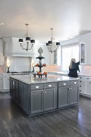 Love The Colour Contrast Of The Island And The Cupboards Kitchen Design Home Kitchens Kitchen Flooring