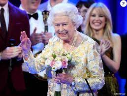 .reine de l'isalo, madagascar on tripadvisor: Concert Au Theatre Royal Albert Hall A L Occasion Du 92eme Anniversaire De La Reine Elisabeth Ii D Angleterre A Londres Le 21 Avril 2018 Purepeople