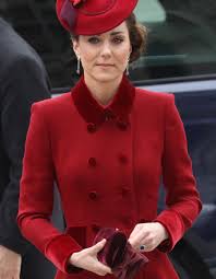 On les connaît par cœur. Kate Middleton Ne Porte Plus Sa Bague De Fiancailles Un Geste Pas Si Anodin Contre Le Coronavirus Elle