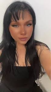 Courtney Colquhoun's Instagram, Twitter & Facebook