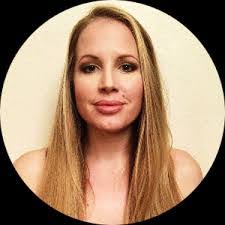 Lacey Corley's Instagram, Twitter & Facebook