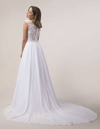 Brautkleider günstig online bei ebay entdecken. Brautleid Schlicht Romantisch Mit Schleppe Kleiderfreuden