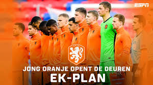 With steven berghuis' first international strike, a brilliant shot from 20 yards out, having … Doc Jong Oranje Opent De Deuren Ek Plan Youtube