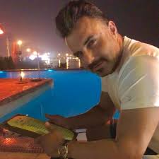 Irresistible babe…