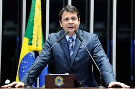 Esperamos que disfrutes navegando por ella y conociendo el detalle de nuestros productos y servicios. Reguffe Parabeniza Secretario Da Fazenda Do Df Por Preservar Programa Nota Legal Senado Noticias