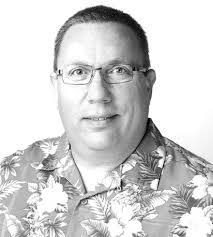 Dustin Thelen's Instagram, Twitter & Facebook