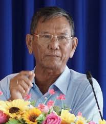 Trúng mùa chưa từng thấy, diêm dân Bạc Liêu vẫn không vui