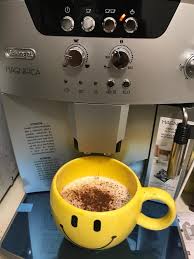 Magnifica bean to cup espresso cappuccino delonghi magnifica esam. De Longhi Esam04110b Magnifica Semi Automatic Espresso Machine Walmart Com Walmart Com