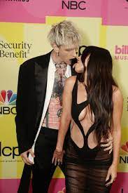 Machine gun kelly & megan fox tongue kiss at billboard music awards. Megan Fox And Machine Gun Kelly Touched Tongues At Billboard Music Awards In 2021