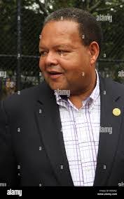 Rudy Crew's Instagram, Twitter & Facebook