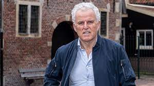 Hij zal daar in talkshows zijn verhaal. Ipq8oafcko0q4m