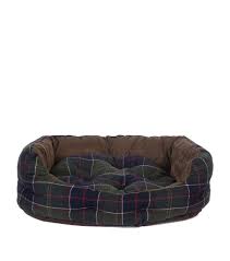 Our dog beds are easy to clean and come in different colours and materials such as elegant cord, so you can match them with the rest of your home and the perfect rug could be a beautiful transition between your pets bed and your design furniture. Barbour Classic Tartan Luxury Dog Bed 76cm Harrods Nz