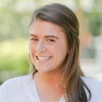 Ashley Siwek's Instagram, Twitter & Facebook