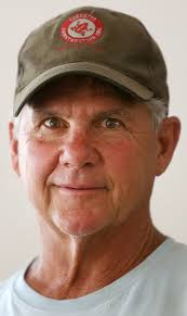 El Montevideo evolves from exclusivity into welcoming midtown neighborhood