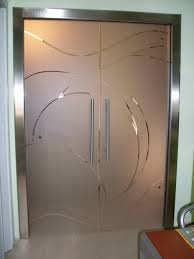 Portascrigno Doppia Anta In Cristallo Acidato Compresa Di Maniglioni In Acciaio Door Glass Design Glass Doors Interior Frosted Glass Interior Doors