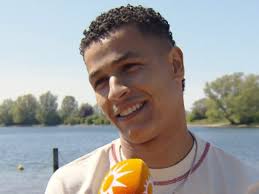 Bilal Wahib ziet verloofde veranderen door zwangerschap: 'Leer om te gaan met de hormonen'