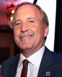 Christopher Nace's Instagram, Twitter & Facebook