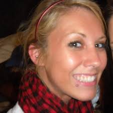 Alyssa Estes (@lyssy33)