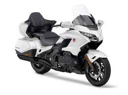 Alırken ödemeniz gereken vergilerden başlıcaları özel tüketim vergisi (ötv) ve katma değer vergisi'dir (kdv). Honda Goldwing Receives Updates For 2020 Visordown