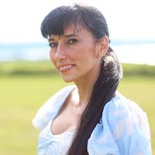 Why is my Onan QG4000 generator not staying on?