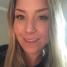 Pam Marquez (@pammymarquez)