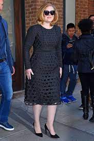 adele forgets her own lyrics is 131m richer fashion style adele dress