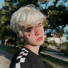 Which is the best white hair color for women? White Hair ð'¯ð'ð'ð'†ð'šð''ð'Šð'† A E S T H E T I C å°' å¥³ Facebook
