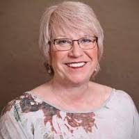 Cynthia Shank's Instagram, Twitter & Facebook