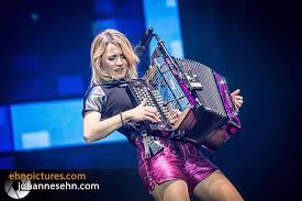 Find melissa naschenweng discography, albums and singles on allmusic. Melissa Naschenweng Photos Facebook