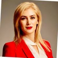 Desiree Lilly's Instagram, Twitter & Facebook